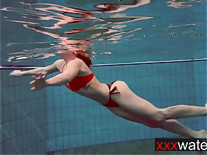 bouncy booty underwater Katrin